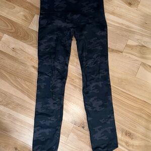 Spanx seamless look at me now leggings